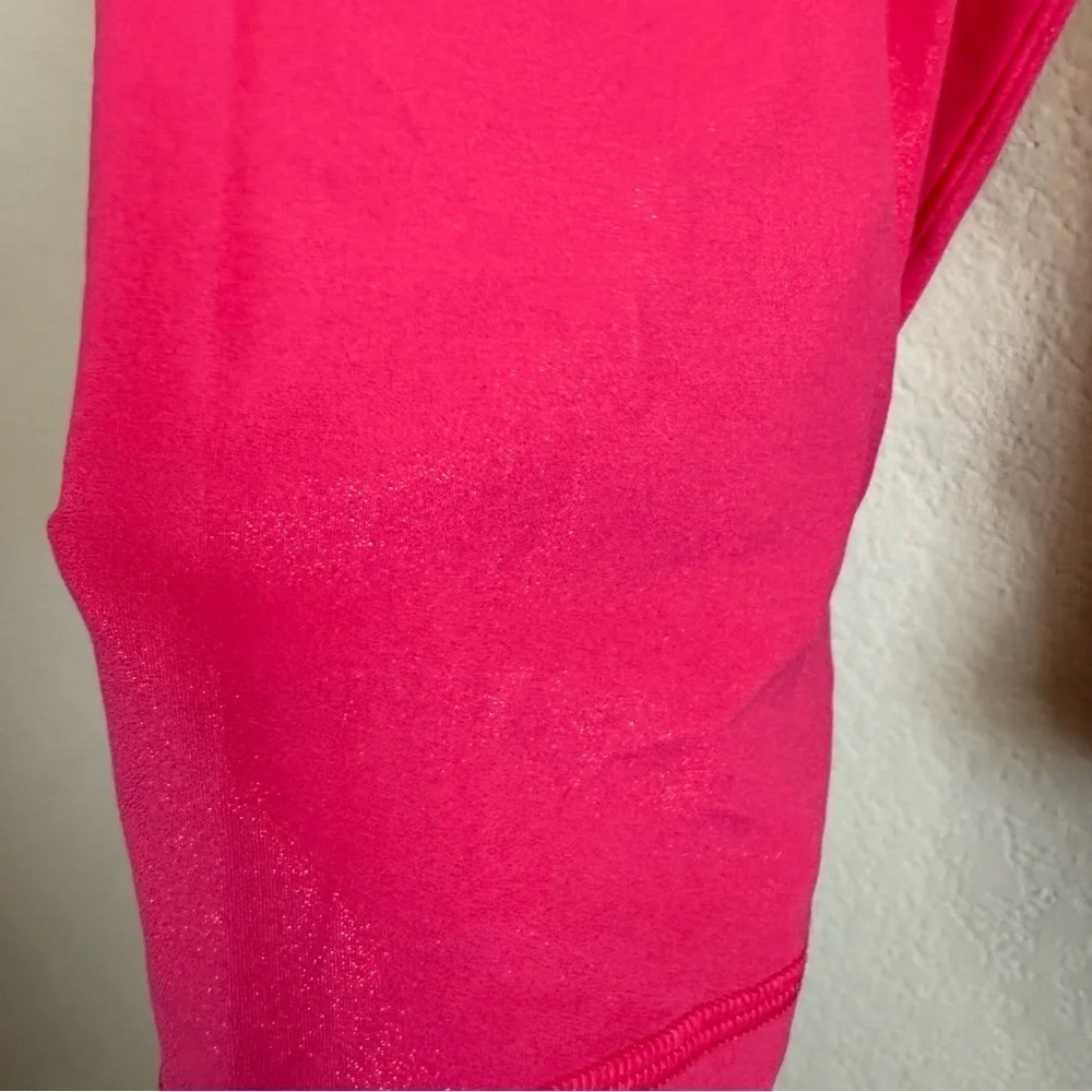 Offline by Aerie Real Me Crop High Rise Liquid Shine Fuchsia Pink Leggings Sz LG